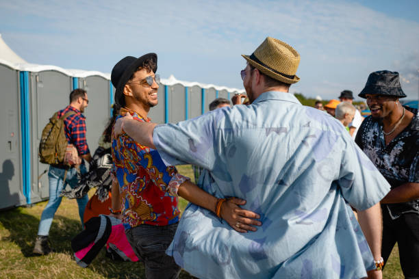 Best Portable toilet rental cost  in Delafield, WI